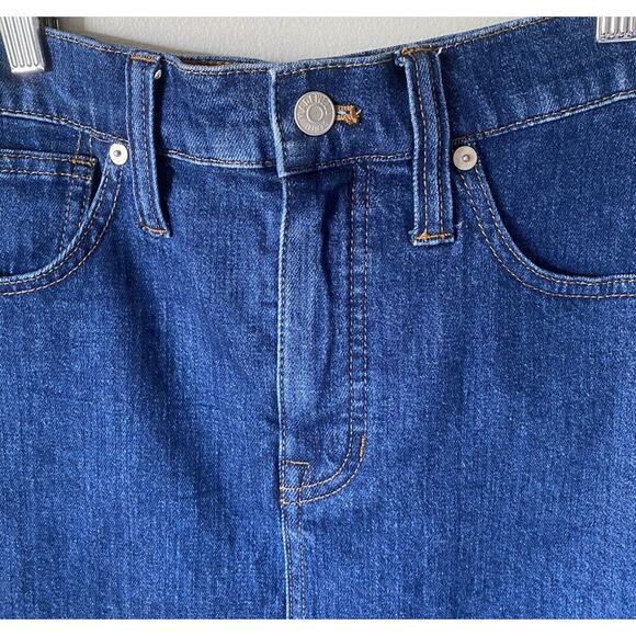 Madewell Denim Frayed Jean Skirt Size 25 Style# J2735 #V1 - Picture 4 of 8